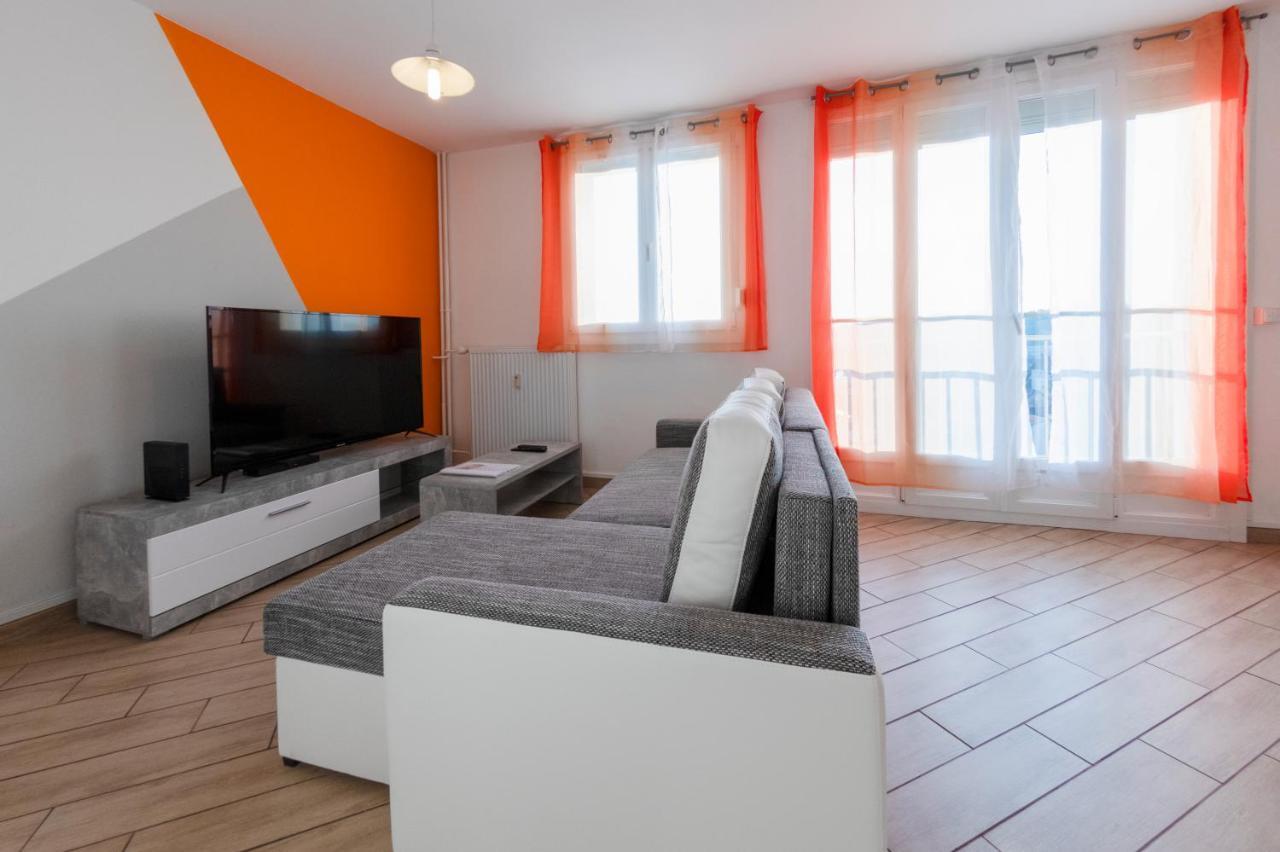 Appart'Hotel - L'Ile En Mouvement Montbeliard Bagian luar foto